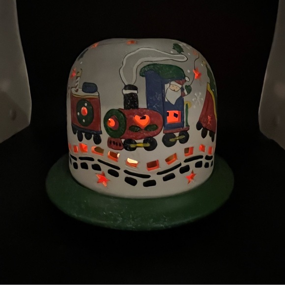 Vntge Candle Holding Glow Dome Christmas Santa & Train. Ceramic 2 Piece - Picture 5 of 16